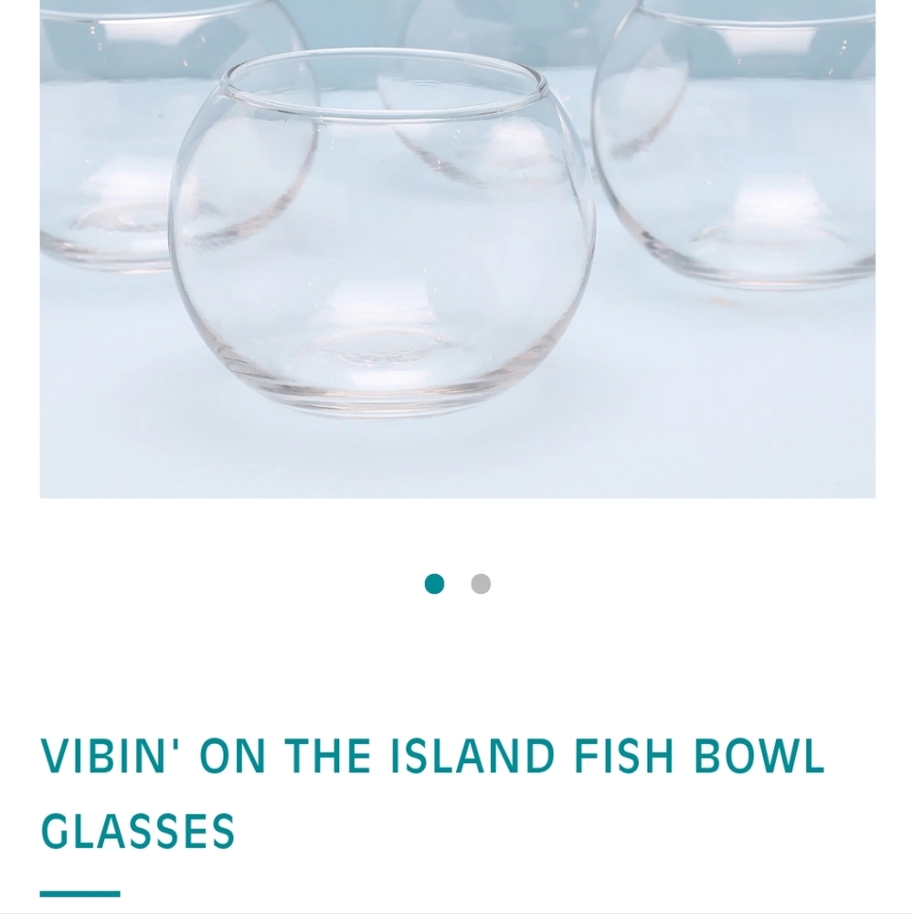 Chic&tonic Vibin on the island fish bowl cocktail glasses.